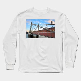 Albert Bridge River Thames London Long Sleeve T-Shirt